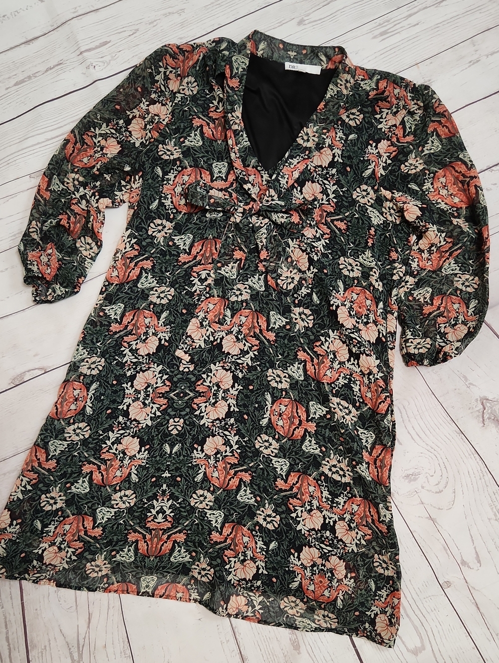 DR2 Dark Green Floral Empire V-Neck Long Sleeve Dress with Coral Accents